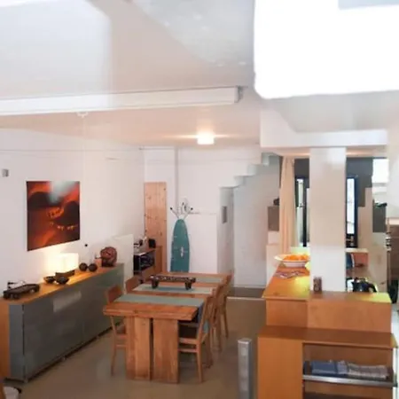 Appartement Architect-designed And Central!